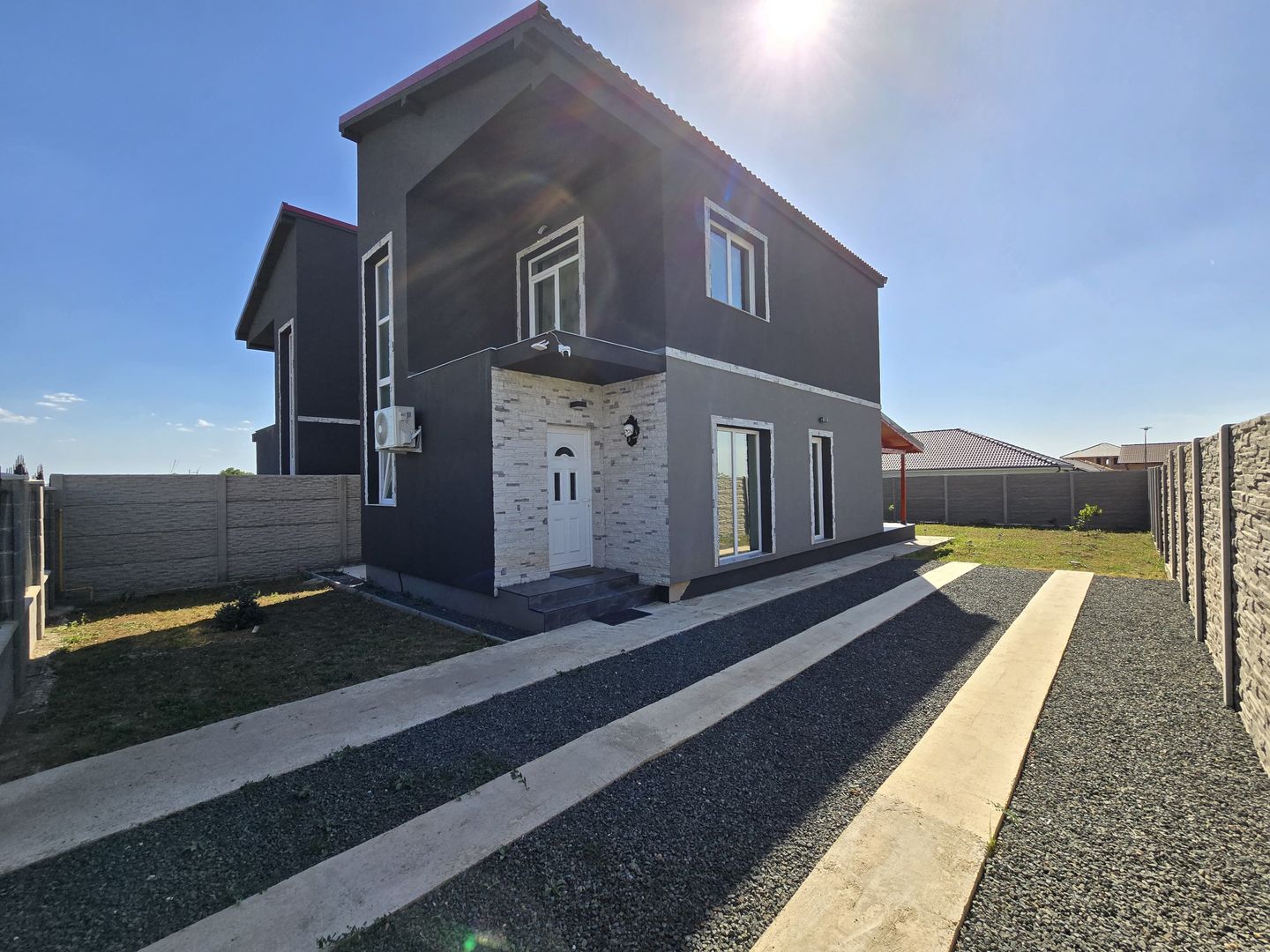 Sanandrei, Duplex pe Etaj, Proiect Modern, Desp prin camera Tehnica. - Poză 1