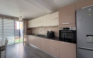 Casa de inchiriat / Complex rezidential / Zona Porii - Poză 2