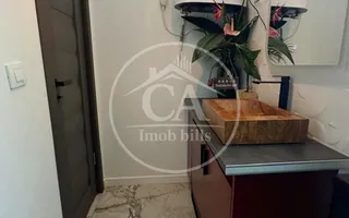 Casa de vanzare cu 3 camere zona Centrala, Oradea - Poză 12