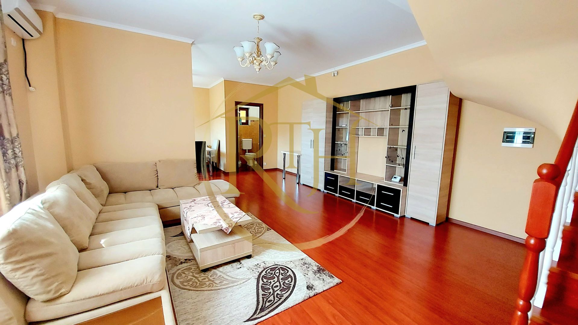 Oferim spre inchiriere casa-duplex,4 camere,Dumbravita aproape de Lidl - Poză 1