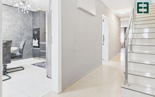 Casă tip duplex cu 4 camere - Zona Aradului - Timișoara - Poză 10