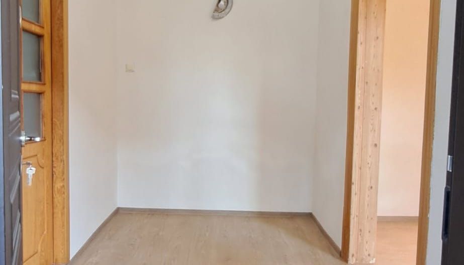 Dimitrie Cantemir, metrou Tineretului la 350 m, casa 2 camere + curte - Poză 3