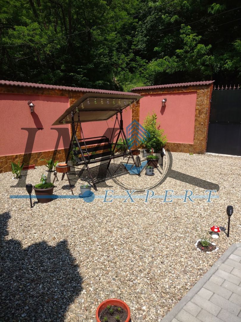 Casa/Pensiune/Restaurant de vanzare Cugir - Poză 10