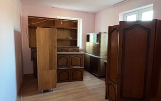 Casă de vânzare în sat Bos – oportunitate pentru locuință sau afacere - Poză 7