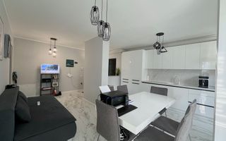 Apartament etaj intermediar | Zona Eroilor | parcare inclusa - Poză 1