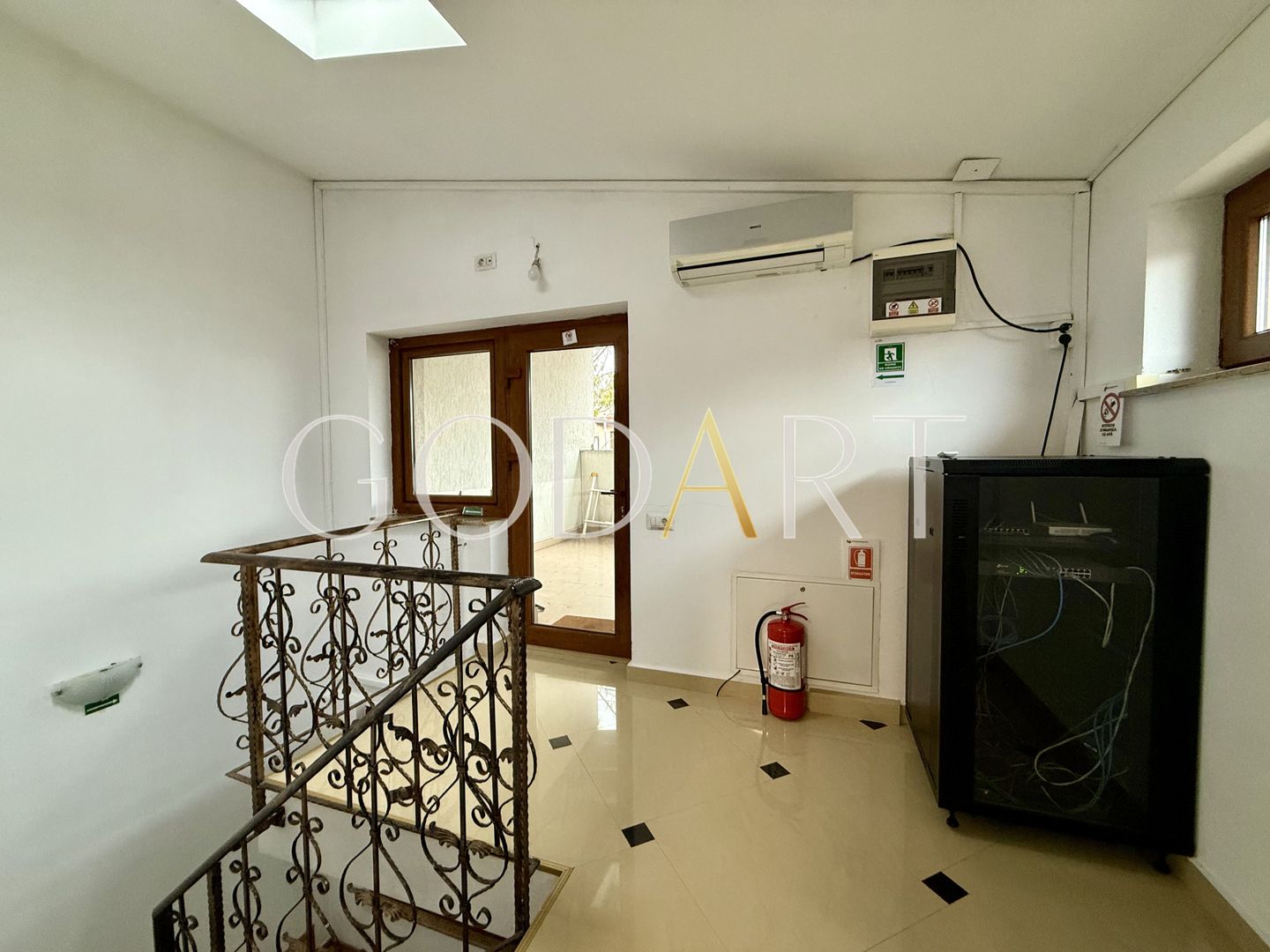 VILA ELEGANTA | CARTIERUL DOMENII - Poză 16