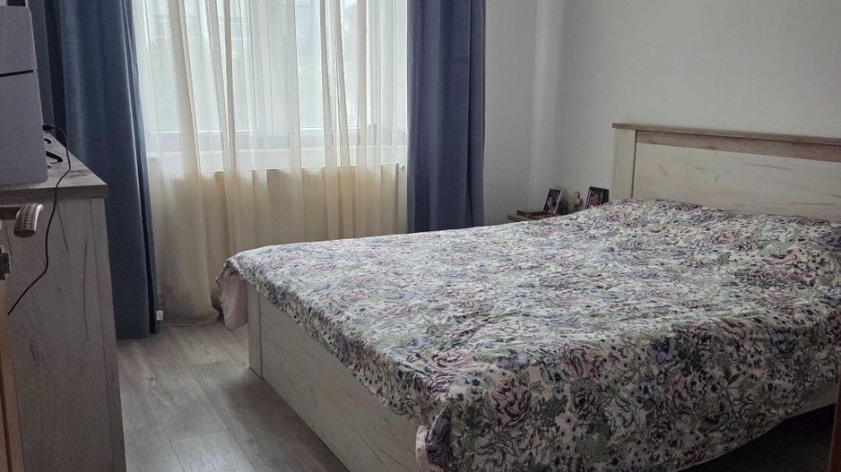 Vand apartament 2 camere zona centrala - Poză 3