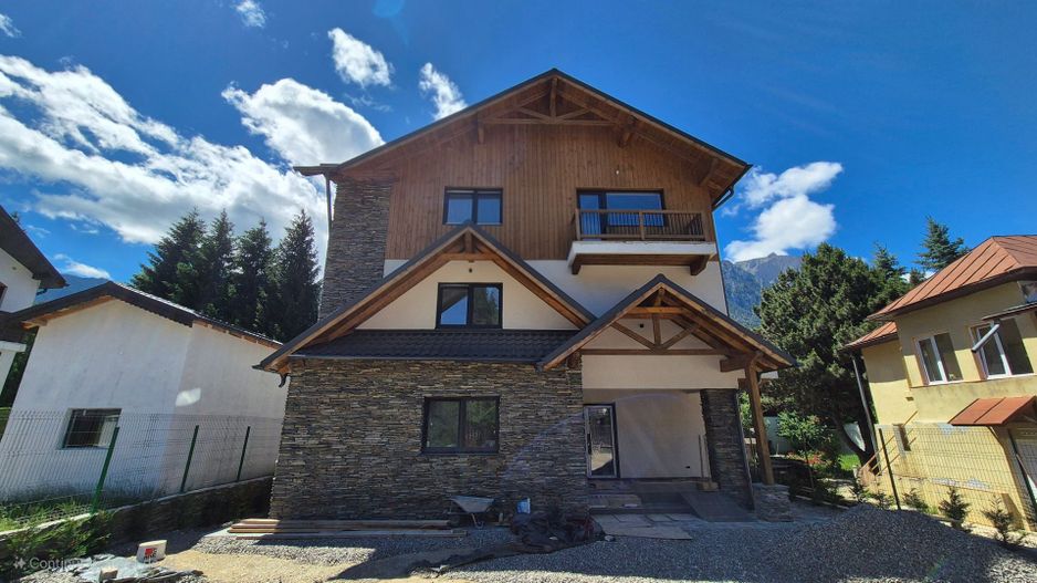 Apartament cu 4 camere 125 mp (4 garsoniere) la cheie + 60 mp pod - Busteni - Poză 1