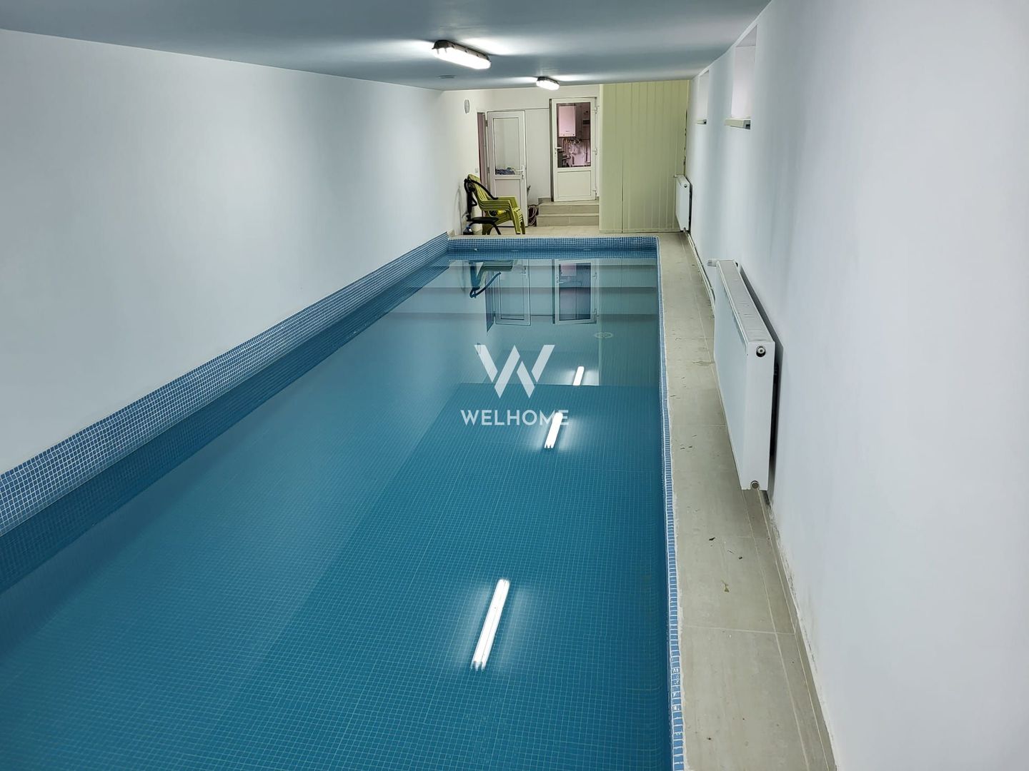 Casă cu piscină interioară -Turnișor - Poză 9