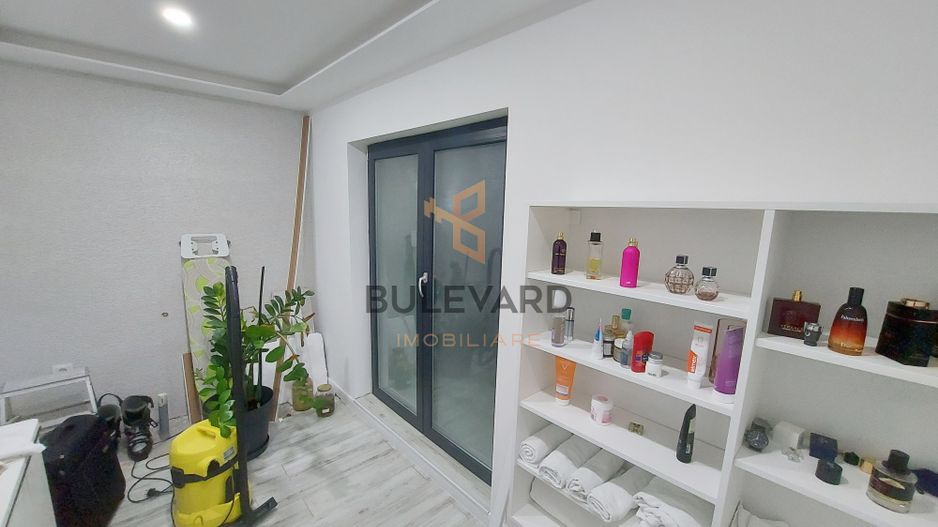 Penthouse cu terasa de 72 mp, zona strazii Eroilor! - Poză 10