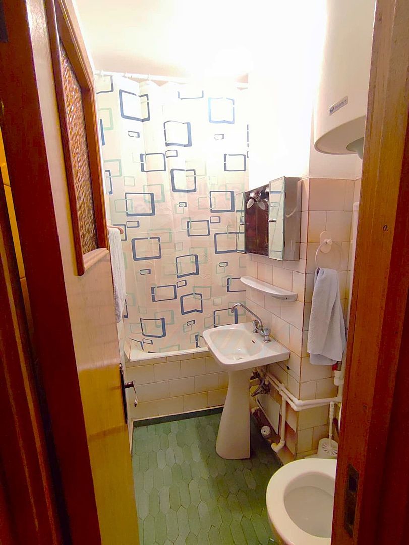 250 Euro/luna, Inchiriere apartament doua camere , Micro19 - Poză 8