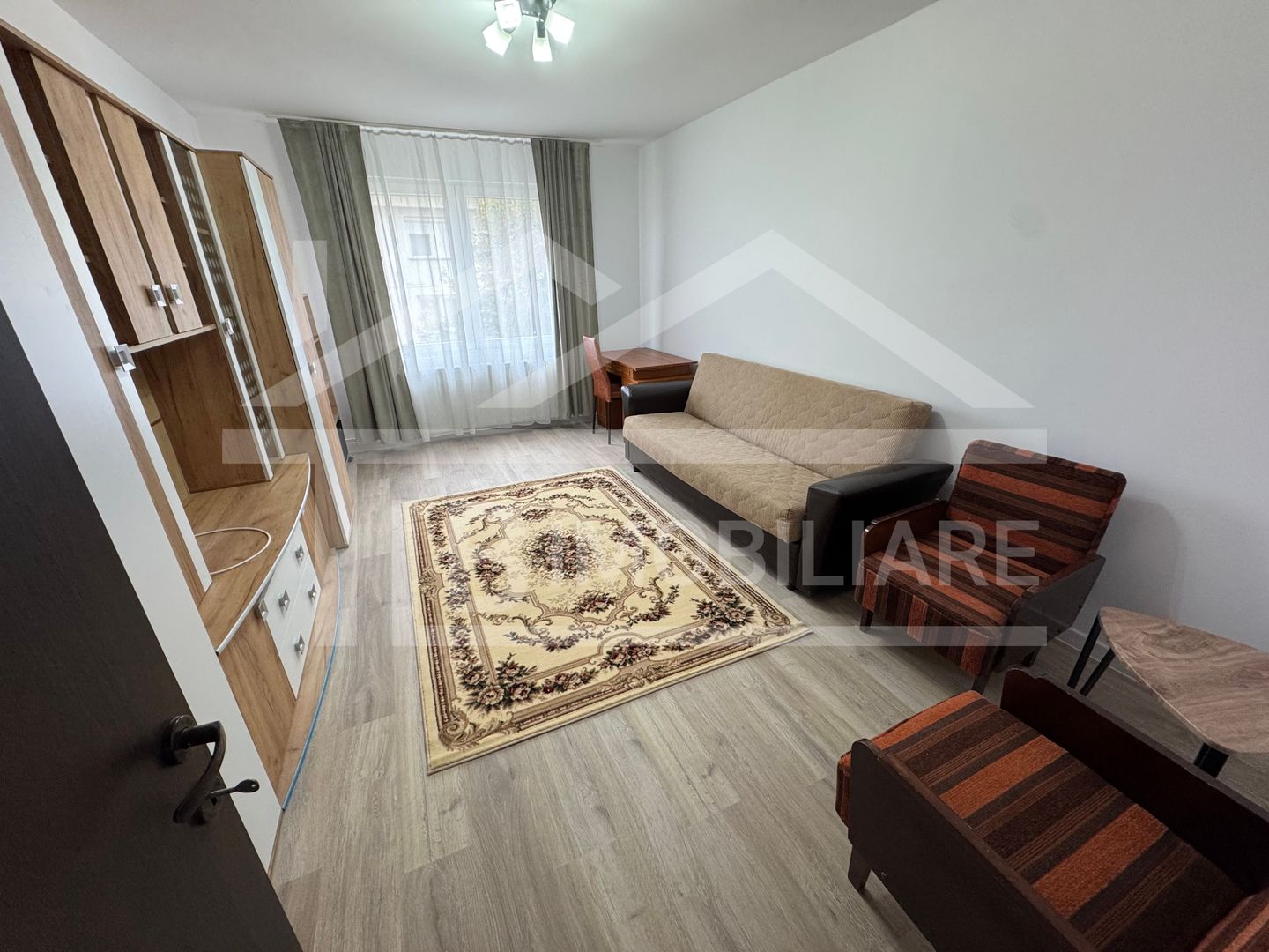 Apartament cu 2 camere, decomandat, 49mp, Zona Dimitrie Cantemir - Poză 1
