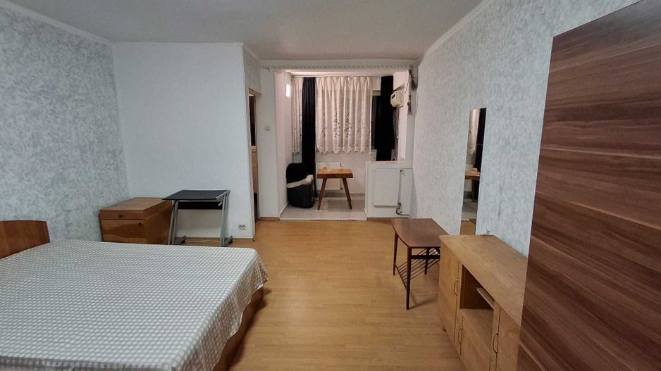 Garsoniera, str. Sibiu, Drumul Taberei-Favorit, sector 6 - Poză 2