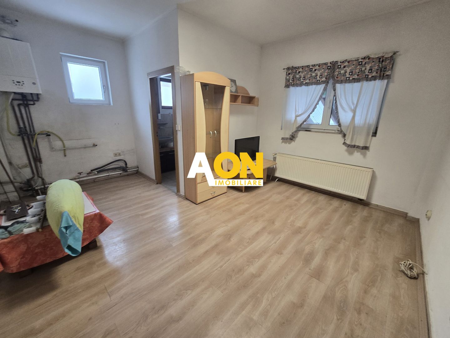 Spatiu Comercial si Apartament Zona Cetate, 1143mp Construiti - Poză 11