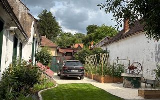 Casă tradițional săsească, 70 mp, localitatea Bod, Brașov - Poză 1