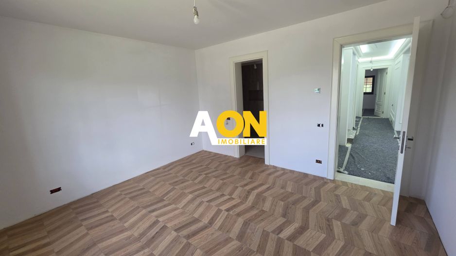 Casă nouă, impozantă,  6 camere, 1346 mp teren, Bărăbanț - Poză 11