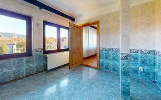 Casa deodebita zona Sacele -central - Poză 19