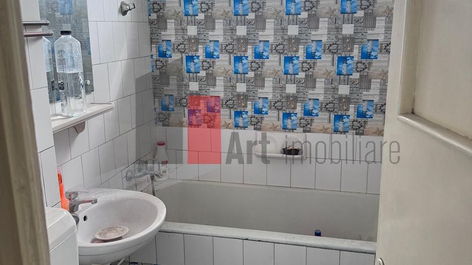Vânzare apartament 3 camere Piața Progresu - Poză 12