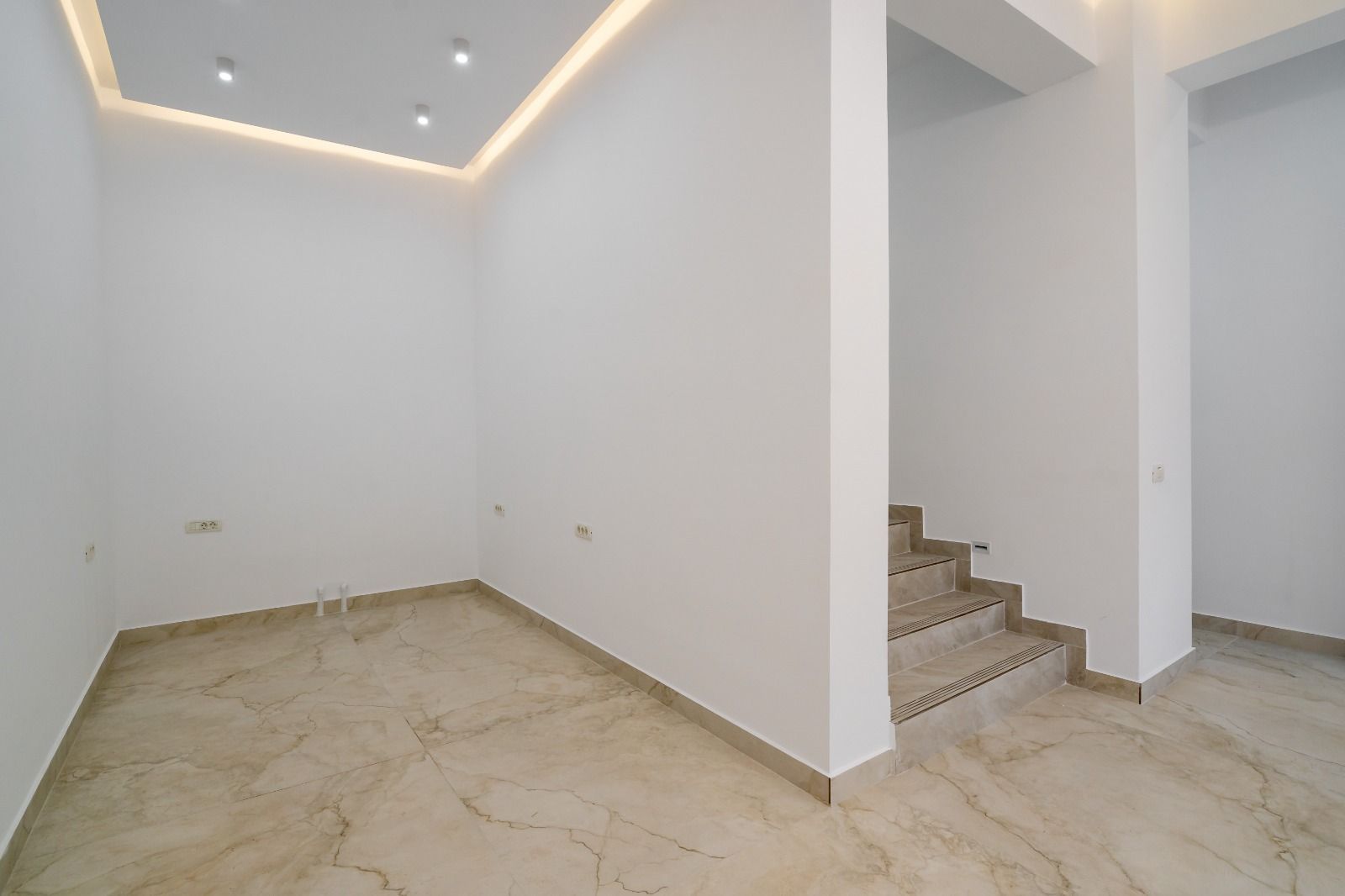 SPATIU COMERCIAL | OPORTUNITATE - Poză 4