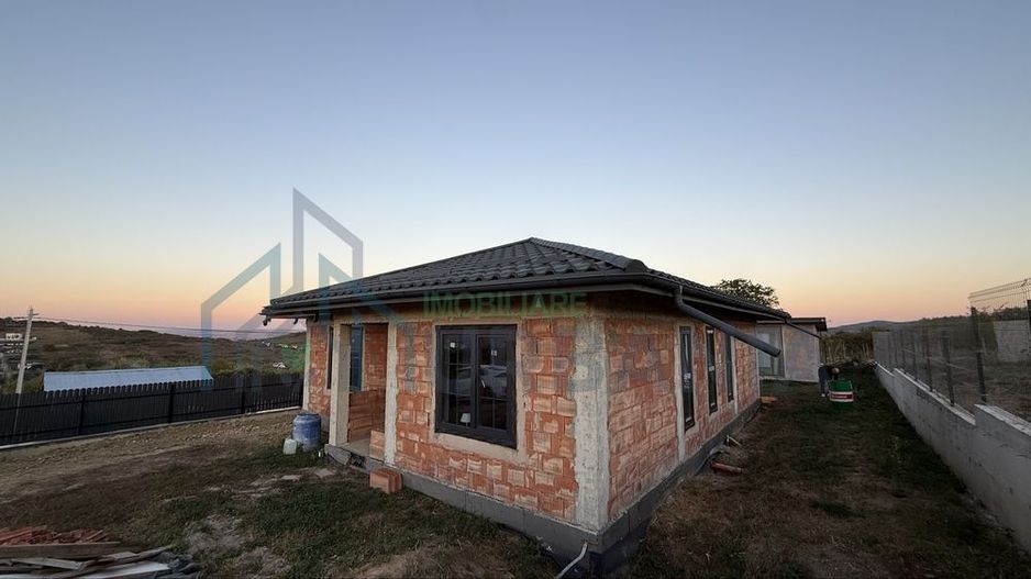 Casă de vânzare 4 camere, 92,8 mp util, Tomesti, Iasi - în curs de finisare, cu beci - Poză 3