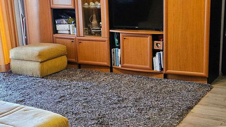 BRASADAS vinde ap 2 cam. Micro 16, etaj 4/4. - Poză 1