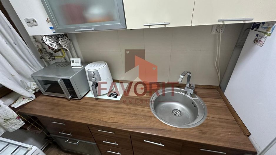 2 camere | centrala proprie | renovat | mobilat | semicentral | - Poză 5