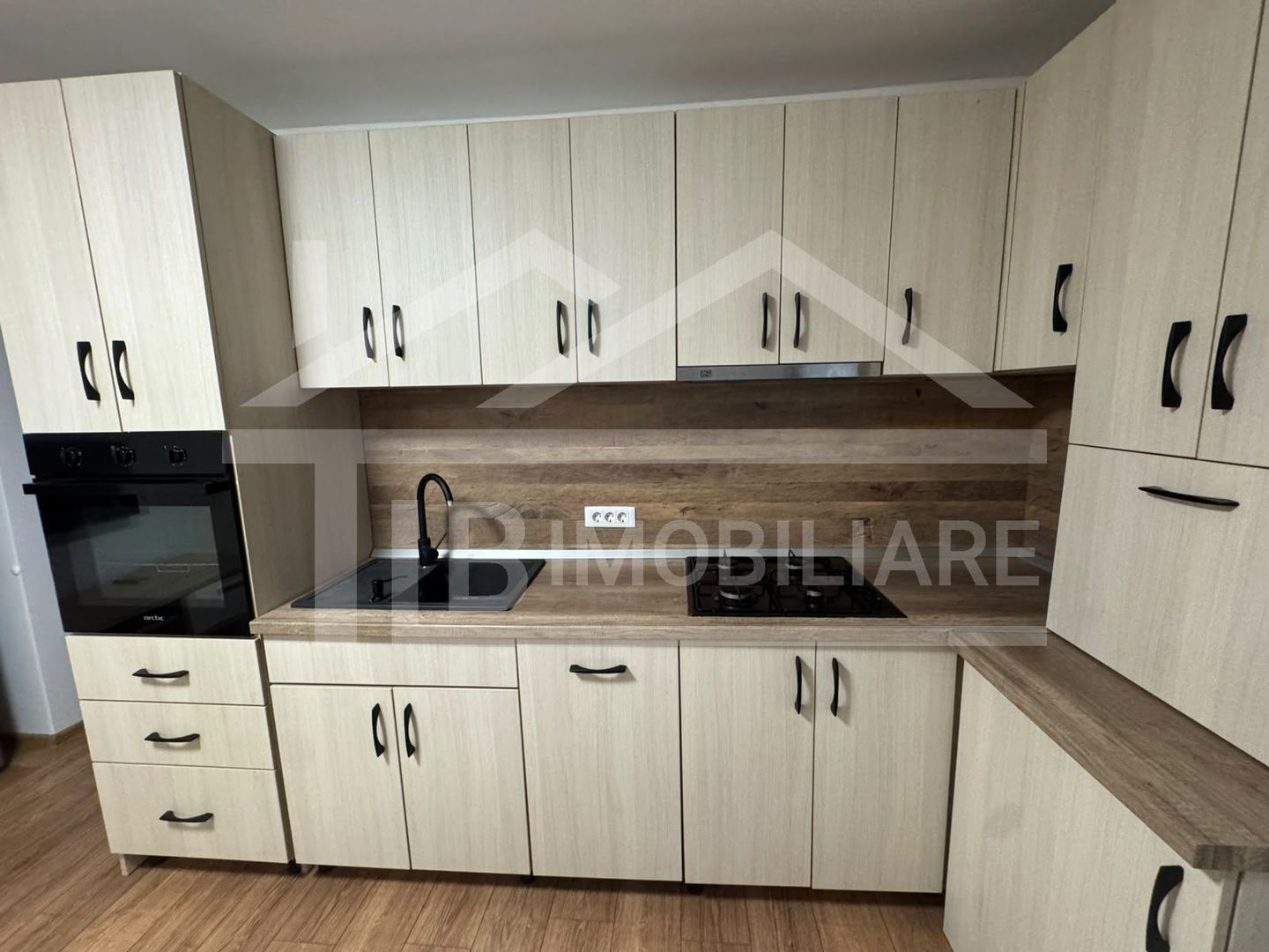 Apartament cu 2 camere, 50 mp, zona Libertății - Poză 8