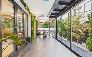 Casă modernă cu 5 camere, 4 băi și terasă închisă – Otopeni, central - Poză 30