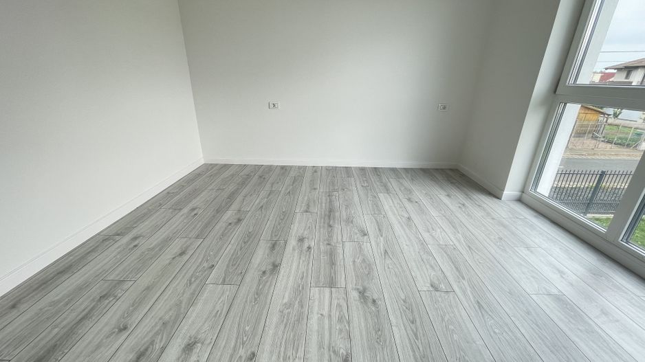 Duplex despărțit prin spațiu tehnic - Poză 10