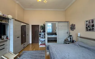 PROPRIETATE INTERBELICA 4 CAMERE+ GARSONIERA + BOXE || PIATA VICTORIEI - Poză 13