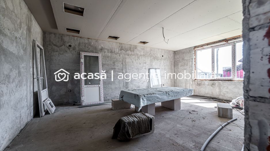 🏡 Casă P+1 la gri | 239 mp construiți | Călugareni -14 km de Arad - Poză 3