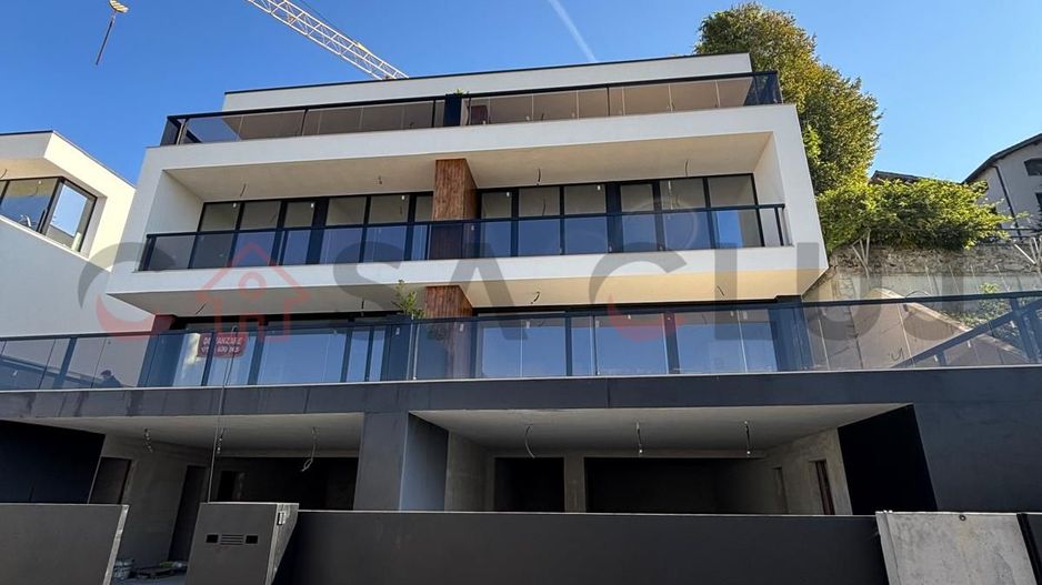 Duplex Premium cu 3 Niveluri, Garaj de 120mp, Priveliste - Zona Europa - Poză 1