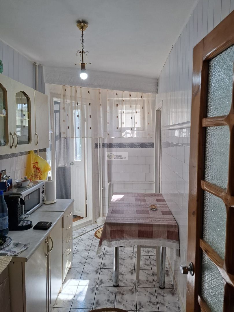 Apartament 2 camere, ultracentral – vedere spre Parcul Schuman - Poză 1