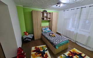 Casa 127mp mobilata/utilata+ anexa+garaj+beci+teren intravilan 1233 mp - Poză 10