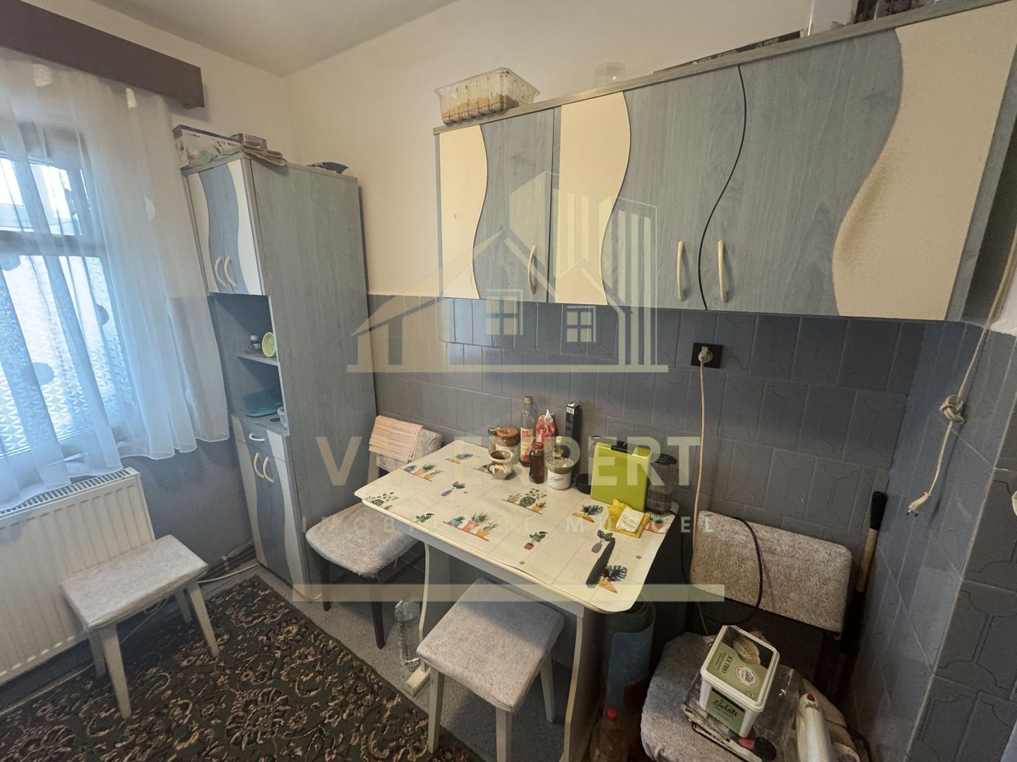 APARTAMENT 3 CAMERE ETAJ 4 VIȘOI CAMPULUNG - Poză 8