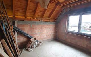 Casă la roșu de vânzare în Hărman, Cartierul Tineretului - Poză 11