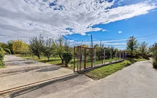 Casa individuala + teren 2.014 mp + livada Mioveni -Colibasi - Poză 12