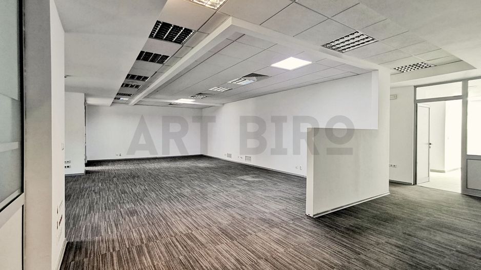 Zero comision, 260-682mp birou mobilat, move-in ready, Romana, 6' metrou - Poză 3