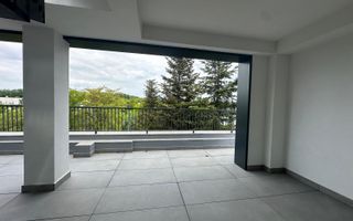 Penthouse superb -  vedere către pădure - Poză 2
