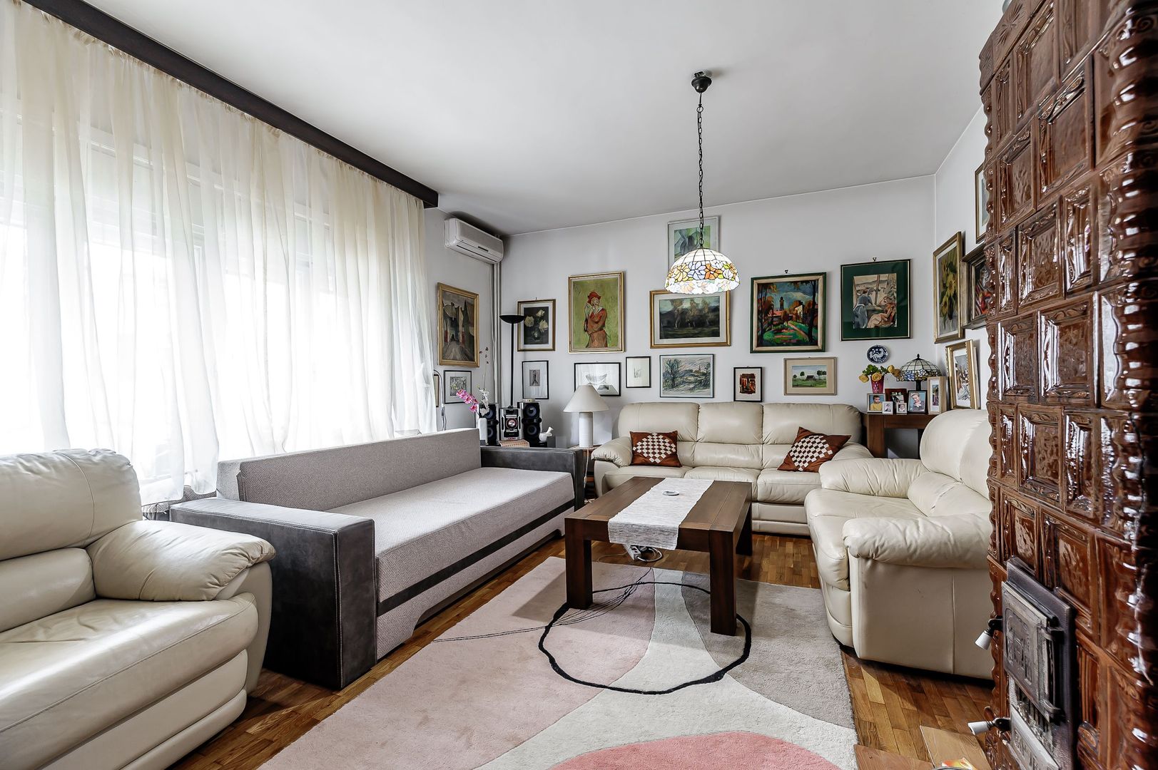 Vilă frumoasa aproape de strada Petru Rareș - Poză 5