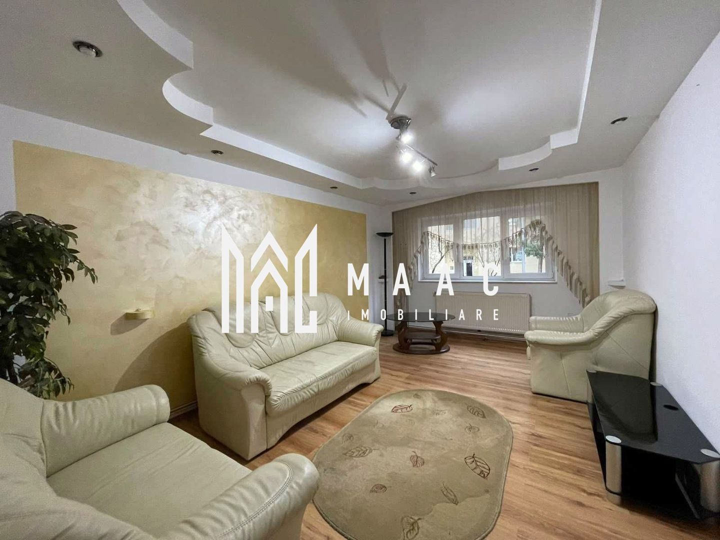 Apartament 3 camere de închiriat | Sibiu, Mihai Viteazul - Poză 1