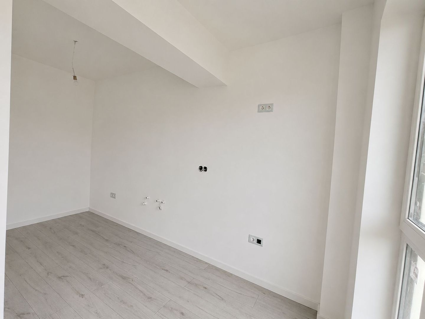 INTABULAT- 2 camere 59mp- et.5- 120.000euro- Copou - Poză 2