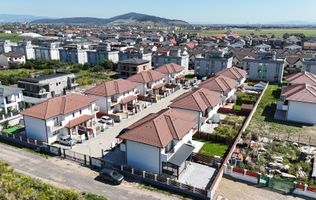 Intrarea in Sanpetru / Cartier Privat / Credit
