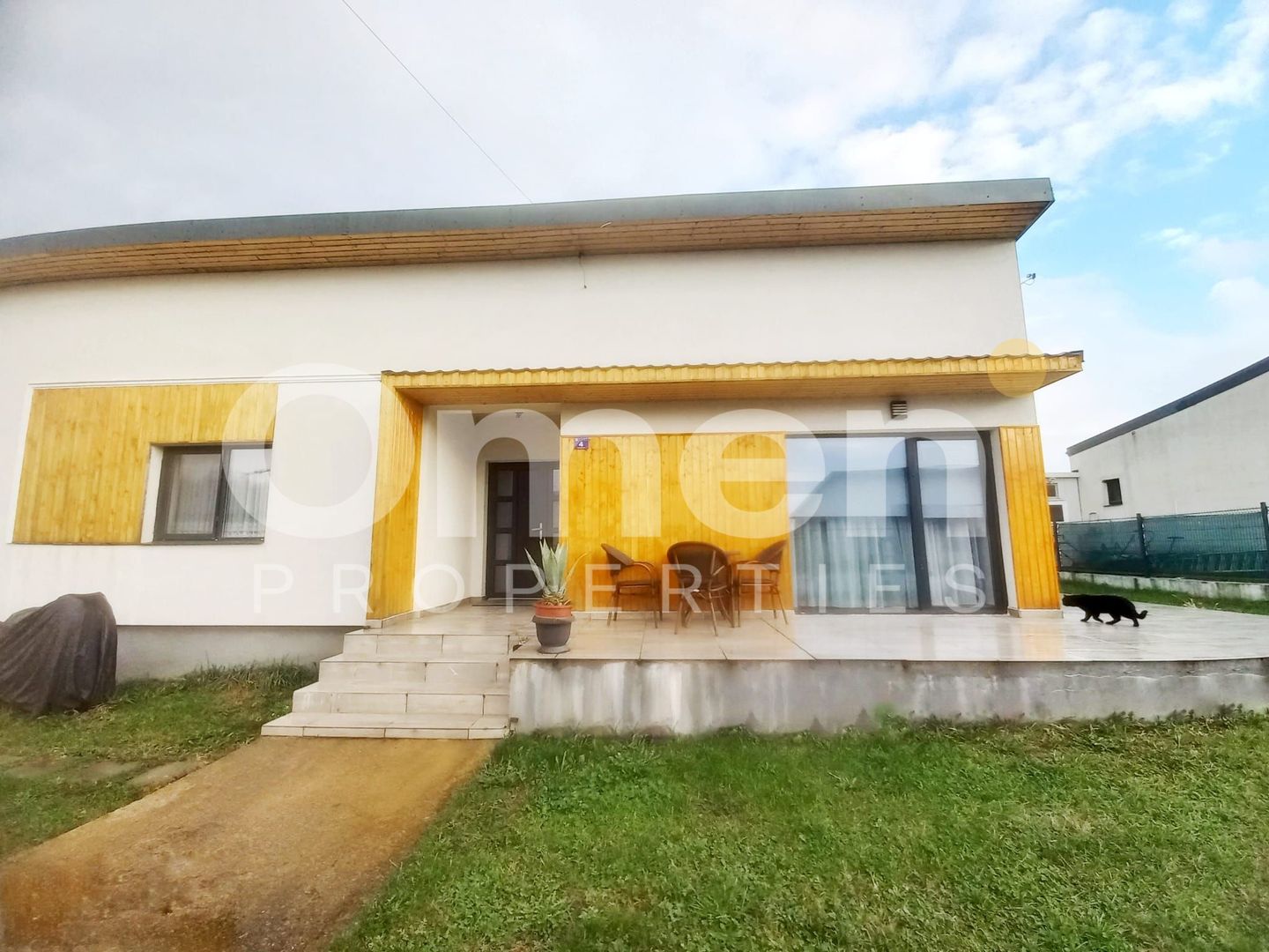 Casa cu 3 camere, teren 5,26 ari, cu o suprafata utila de 119 mp, Sasar - Poză 1