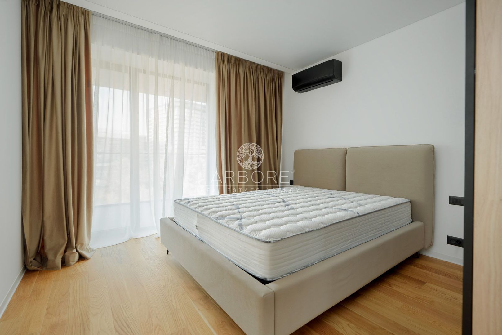 Apartament de Vânzare cu 3 Camere în Zona de Nord a Bucureștiului - Poză 9