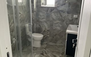 Apartament nemobilat de inchiriat - Poză 3