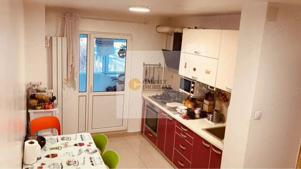 3 Camere - 68MP | Decomandat | 6/8 | Creditabil | M Crangasi la 8 min - Poză 2