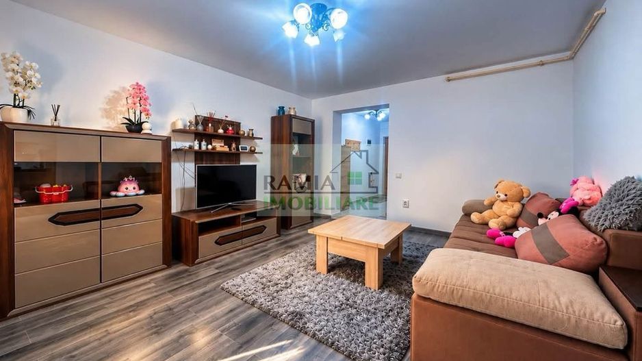 Apartament 2 camere , 55 mp, P/3, Parcare cu barieră, Tractorul - Poză 3