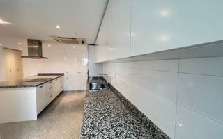 SPECIAL 4-ROOM APARTMENT FOR RENT NEAR KISELEFF PARK - Poză 1