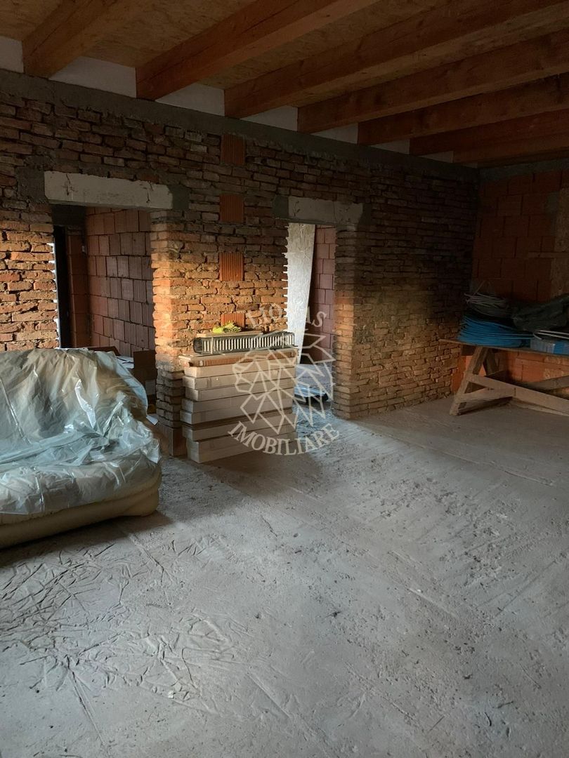 Casa stadiu rosu 218 mp, 3350 mp teren,  Albestii Bistritei, Exclusiv - Poză 3